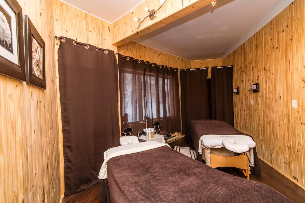Auberge Hotel Spa Watel Sainte-Agathe-des-Monts Kültér fotó